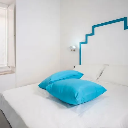 Maison M. - Luxury In Piazza Tasso Lägenhet