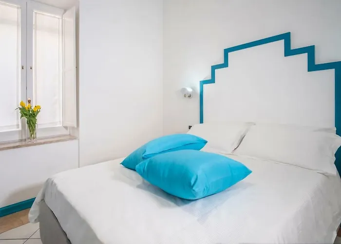 Maison M. - Luxury In Piazza Tasso Апартаменти