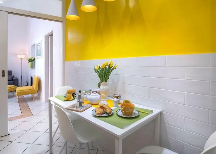 Maison M. - Luxury In Piazza Tasso Апартаменти